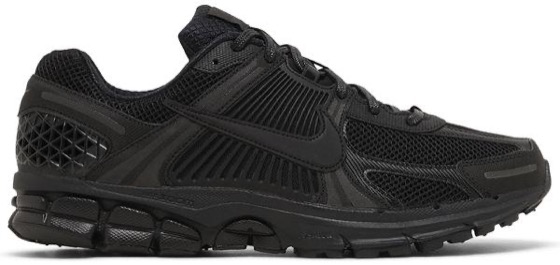 Air Zoom Vomero 5 'Triple Black'