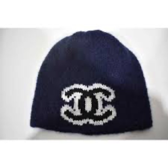 chanel 22b beanie