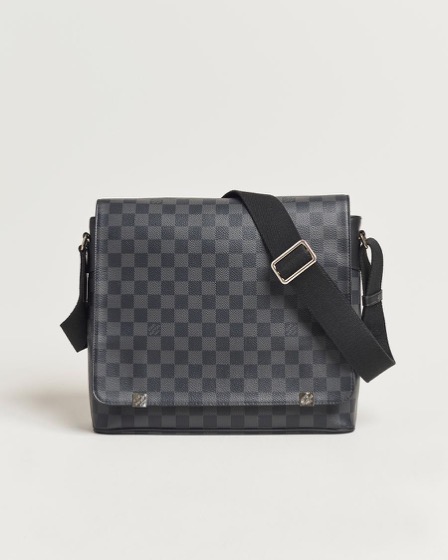 LV MESSENGER BAG
